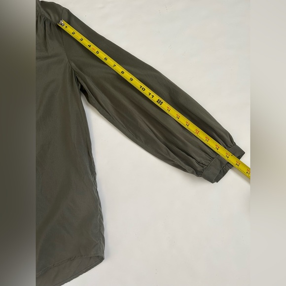 Vineyard Vines Seersucker Savannah Popover Sz. M - Picture 6 of 8